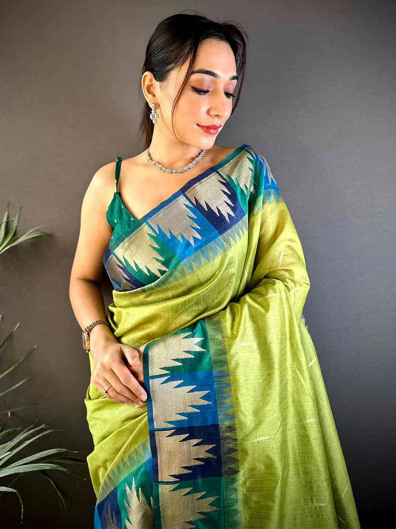 Vibrant Floral Print Printed Cotton Saree — Printed Cotton