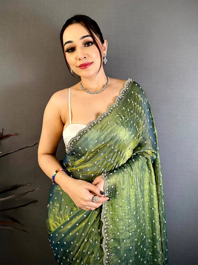 Elegant Floral Print Printed Cotton Saree — Printed Cotton