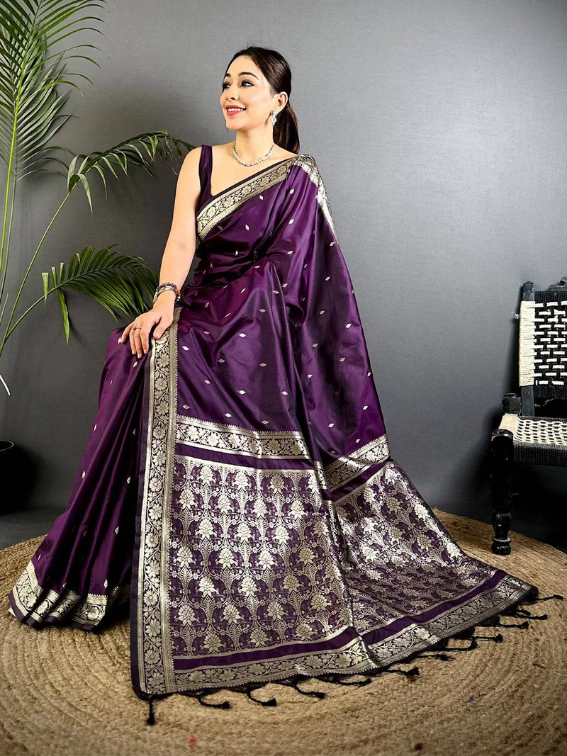 Royal Floral Print Printed Cotton Saree — Printed Crepe
