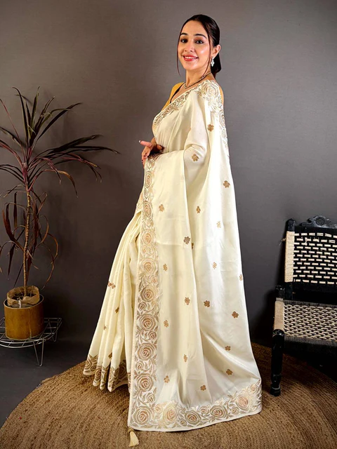 Chic Polka Dot Print Printed Cotton Saree — Printed Cotton